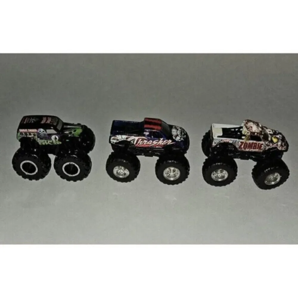3 Hot Wheels Monster Truck Jam Lot Grave Digger Thrasher Zombie Blue Tie 2015